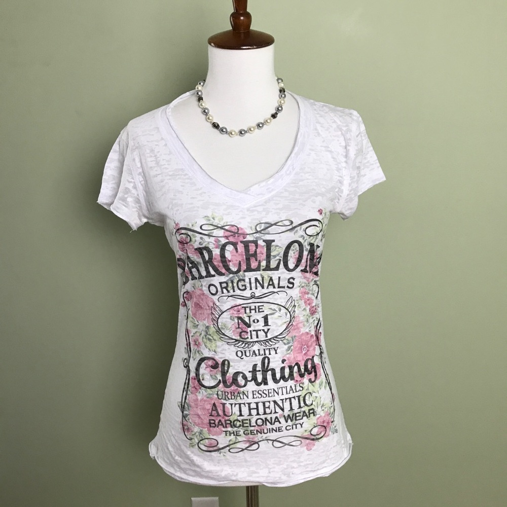 Barcelona Originals Clothing Gaphic Tee, Small